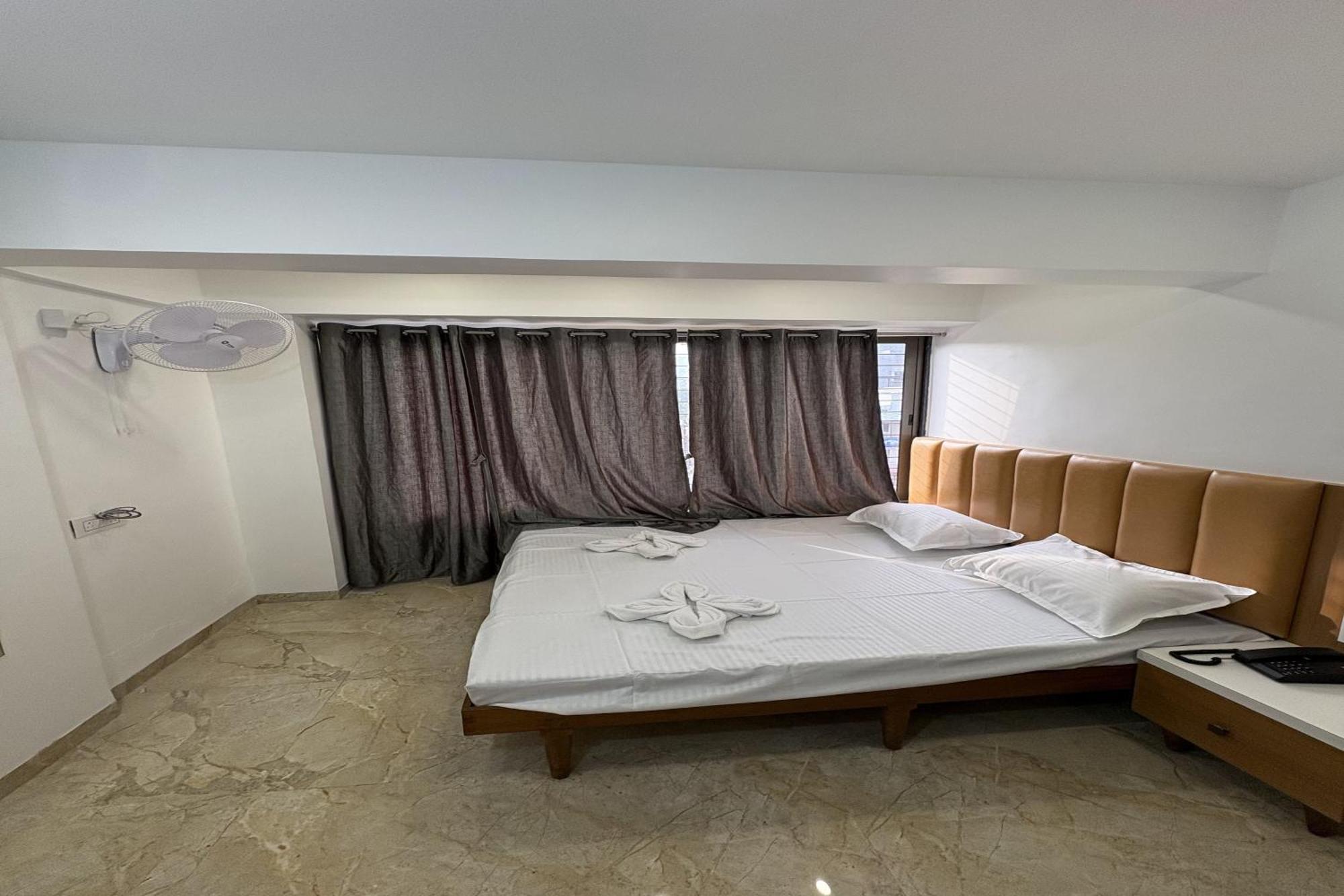 Hotel Ruchi Executive 사타라 외부 사진